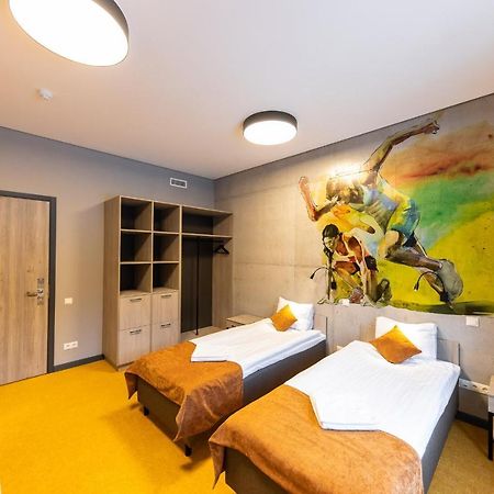 Stadium Hotel Valmiera Bagian luar foto