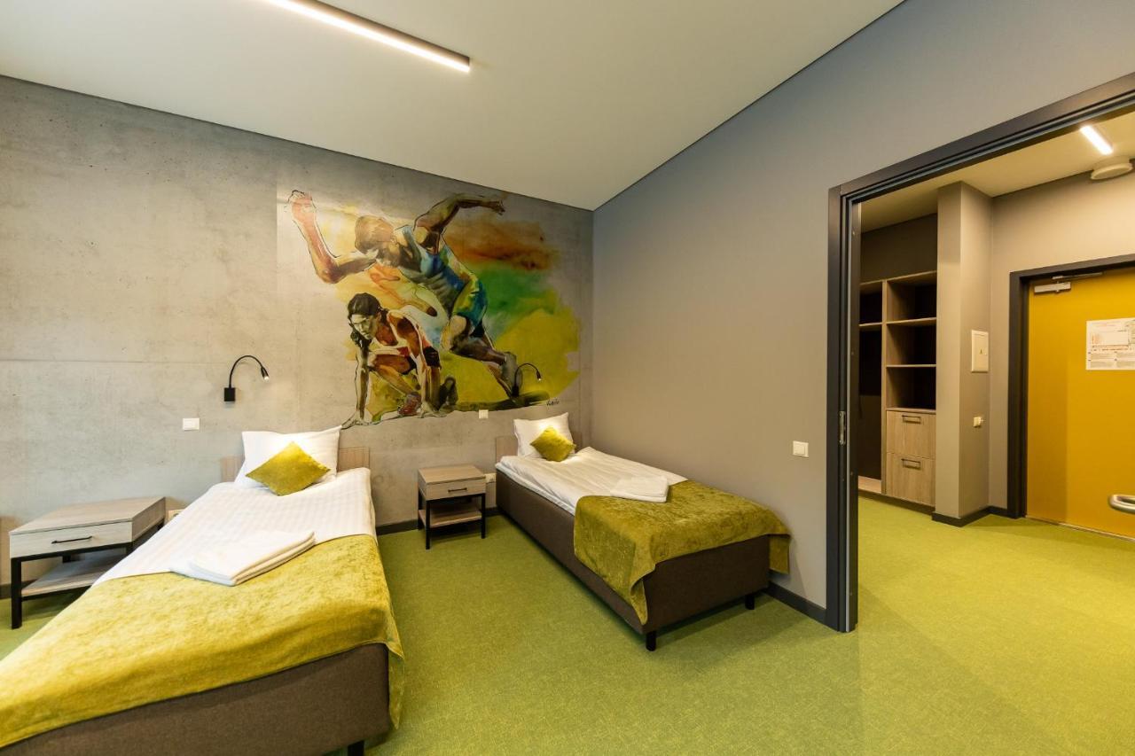 Stadium Hotel Valmiera Bagian luar foto