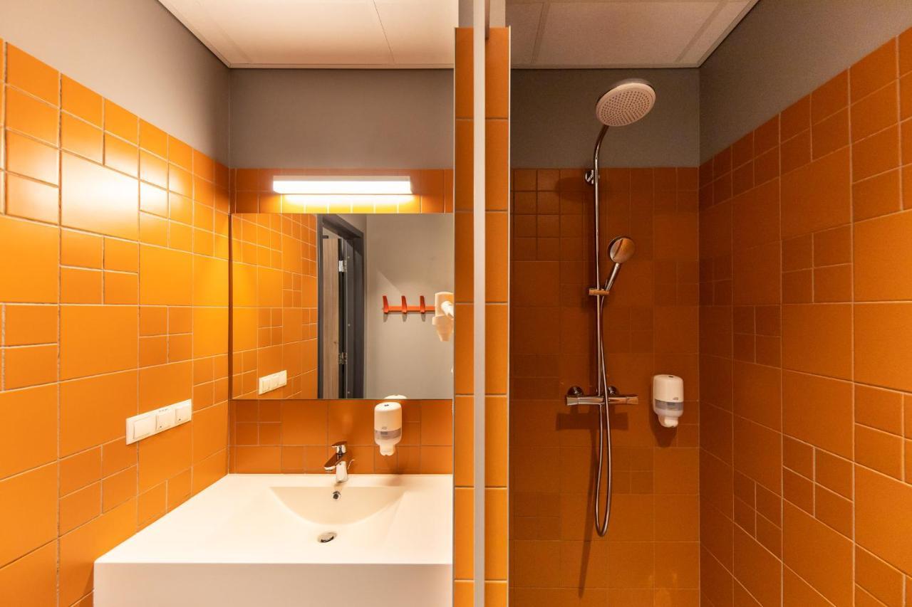 Stadium Hotel Valmiera Bagian luar foto
